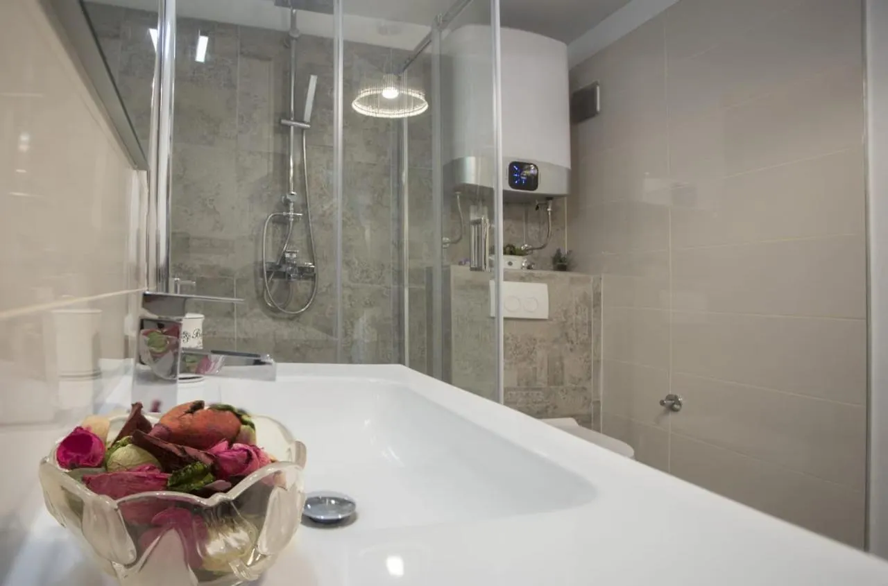 Apartment Antica With Yard & Bbq Split Croatia